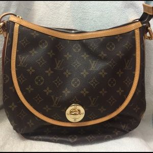 Louis Vuitton Tulum GM bag 100% authentic