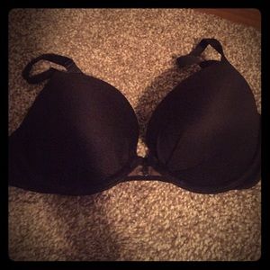 FABULOUS by Victoria Secret plunge bra 34B