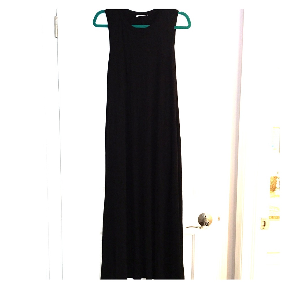 Black Jersey Knit Maxi Dress with Pockets