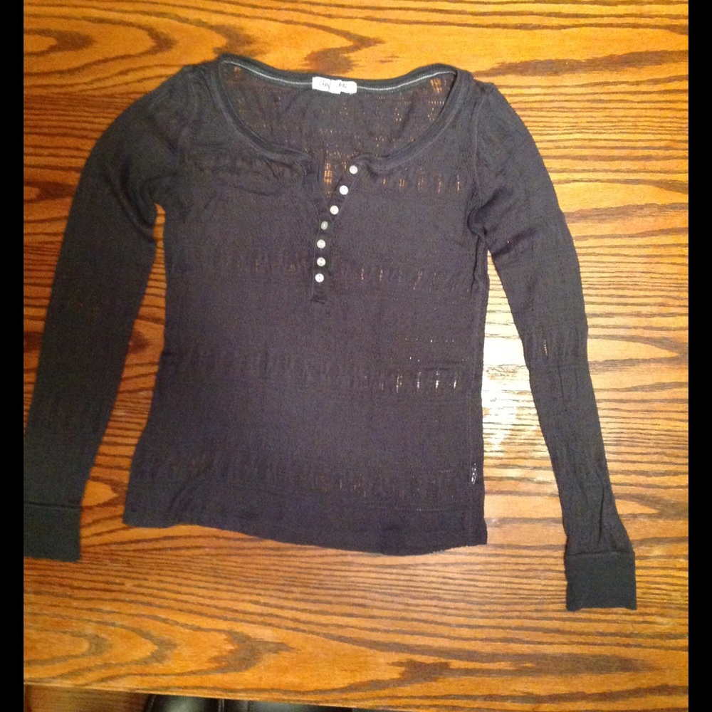 Set of 2: Aeropostale Long Sleeve Tees Navy & Grey