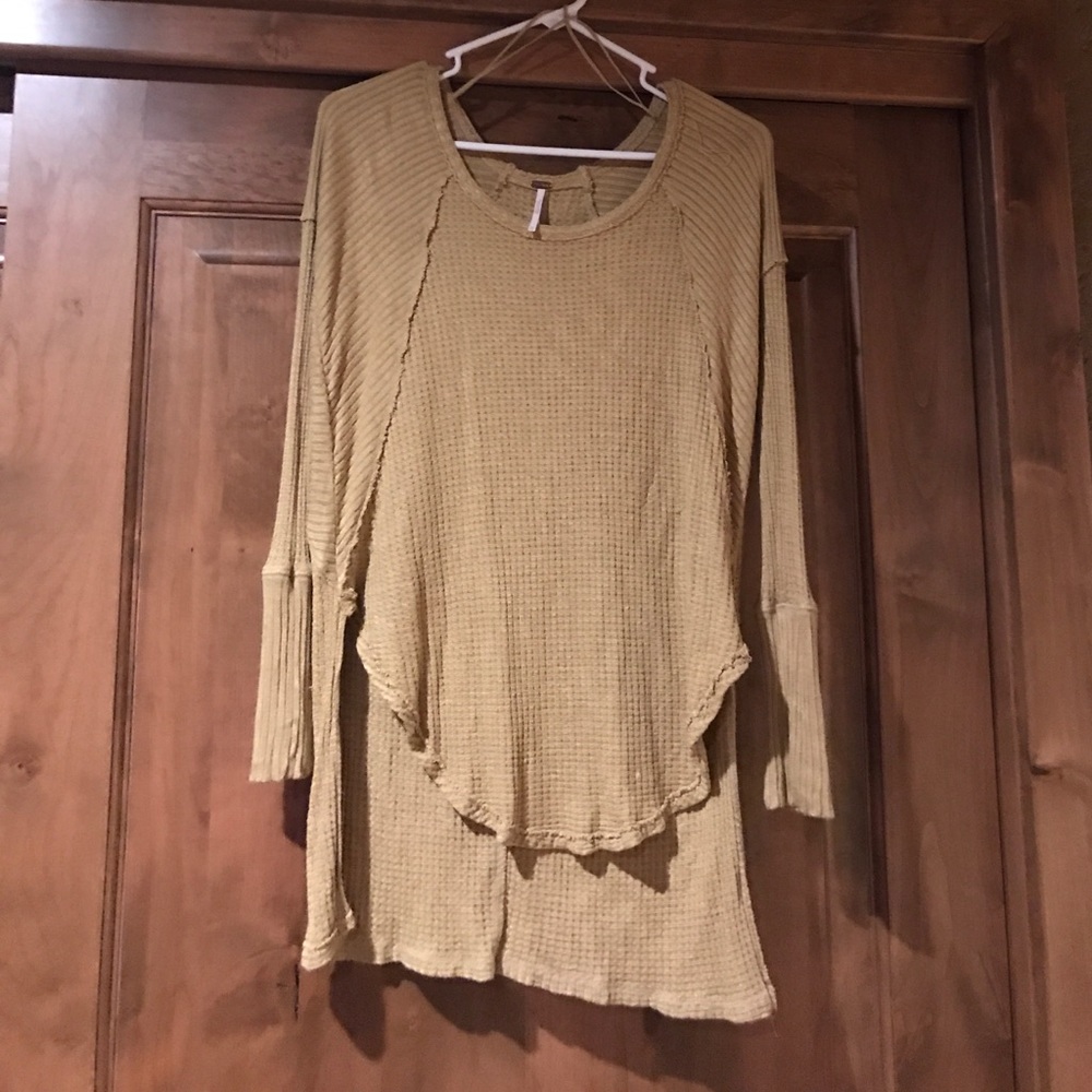 High low mustard yellow top XS