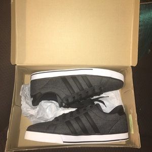 Men's Adidas Neo SE Daily Vulc, size 12