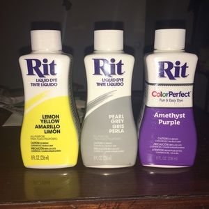 Rit liquid dye in three colors 💛🌫💜