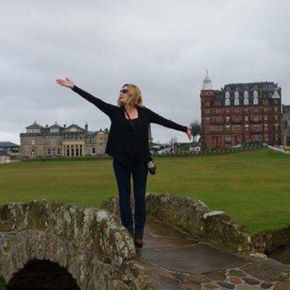 Meet your Posher, Jeanne