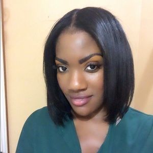 Meet your Posher, Nicole