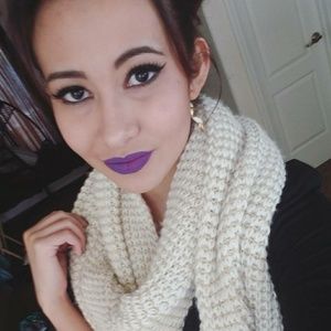 Meet your Posher, Jenni