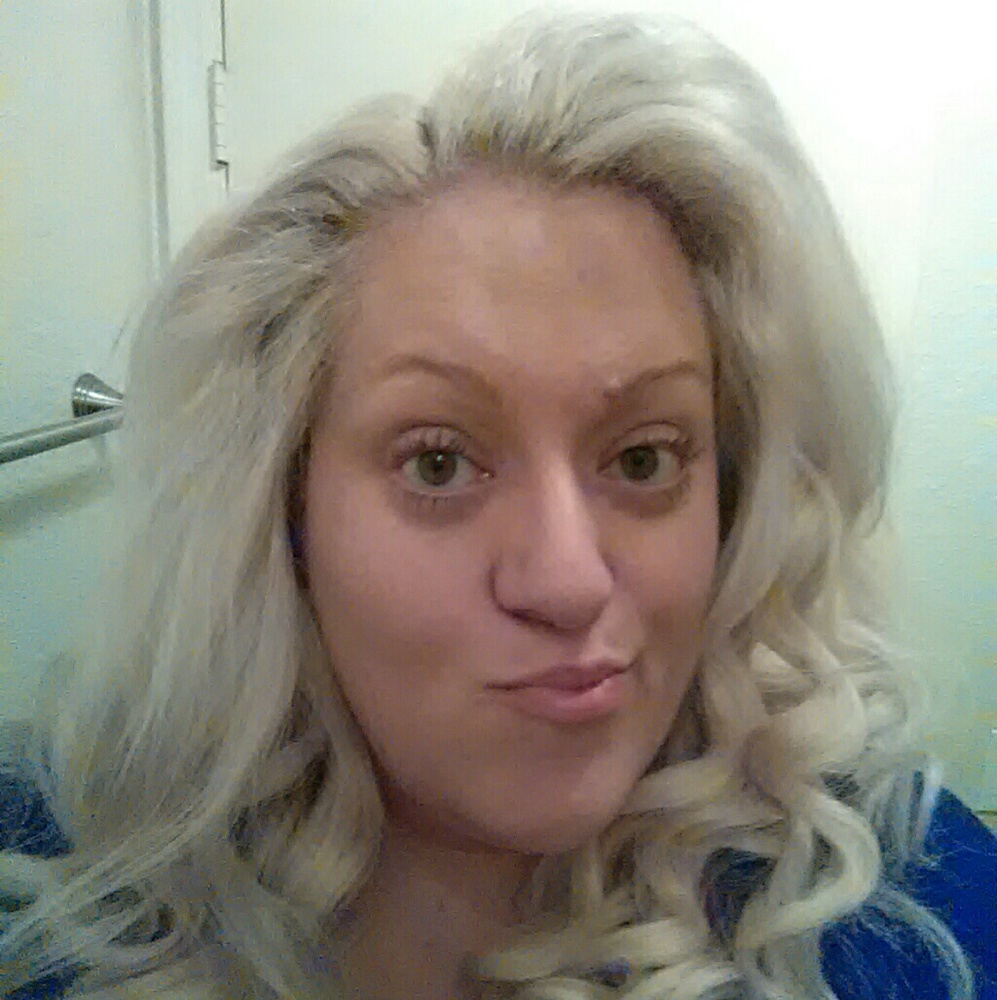 Meet your Posher, Kristin