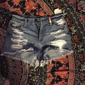 High-waisted Hollister size 0 shorts