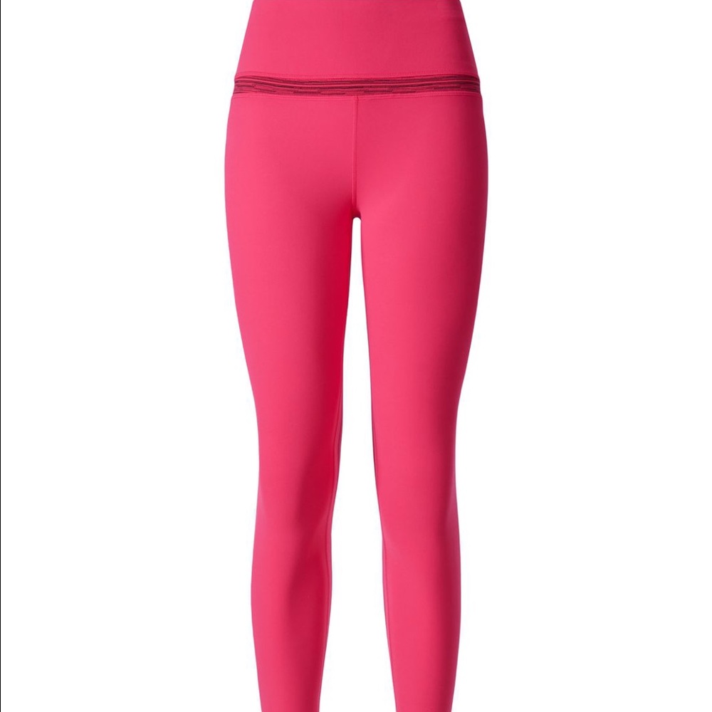 Lululemon aligns boom boom juice size 8. NWT.