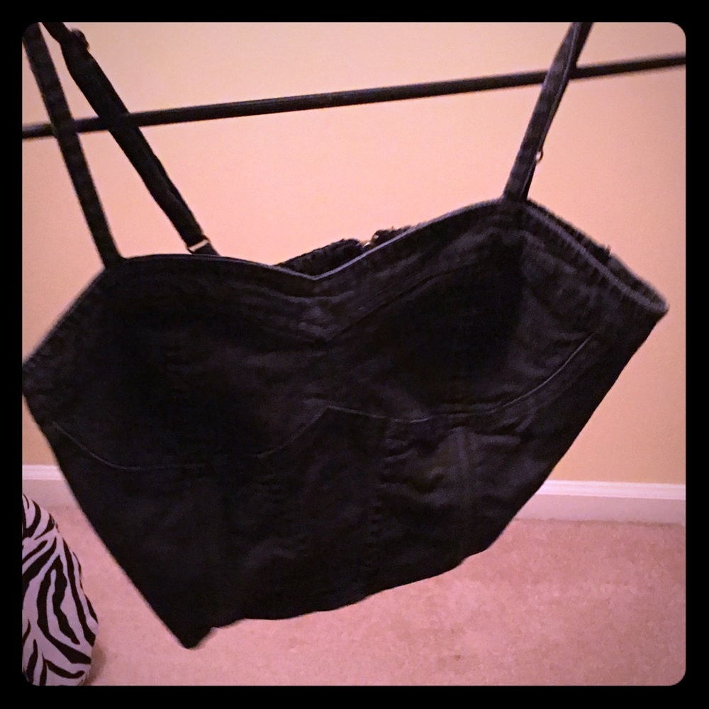 🍫MATERIAL GIRL CROP TOP🍰