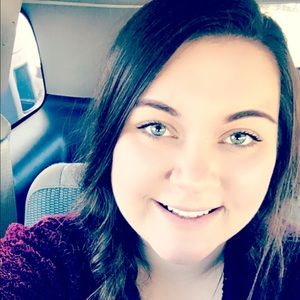 Meet your Posher, Victoria