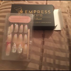 Iridescent EMPRESS TIPS