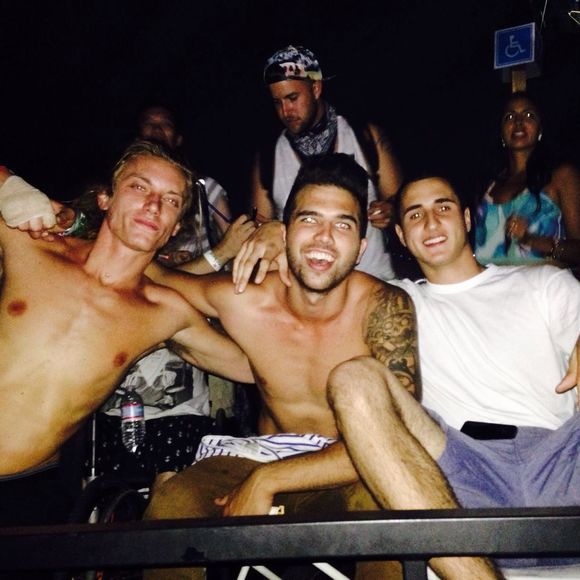 Meet your Posher, James - Picture 1 of 1