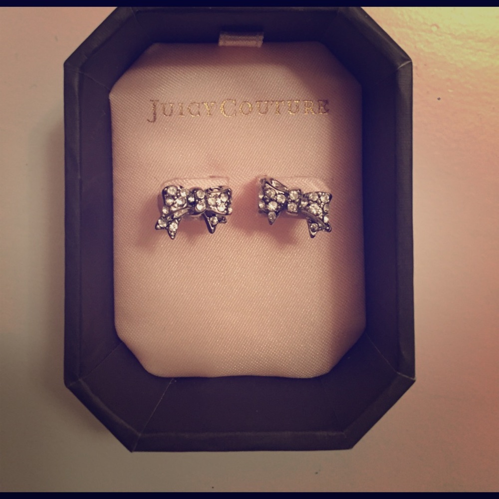 Juicy Couture Pave Bow Earrings 🎀