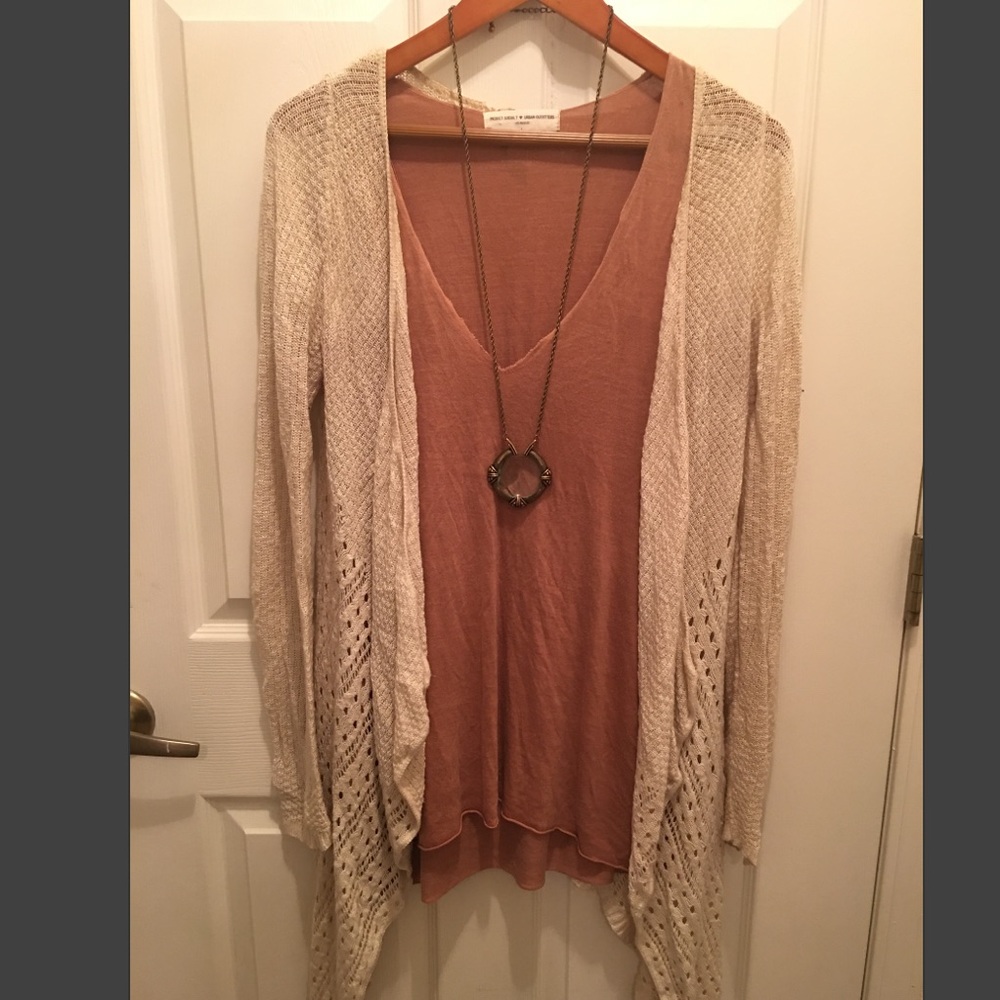 Urban Outfitters v neck tank