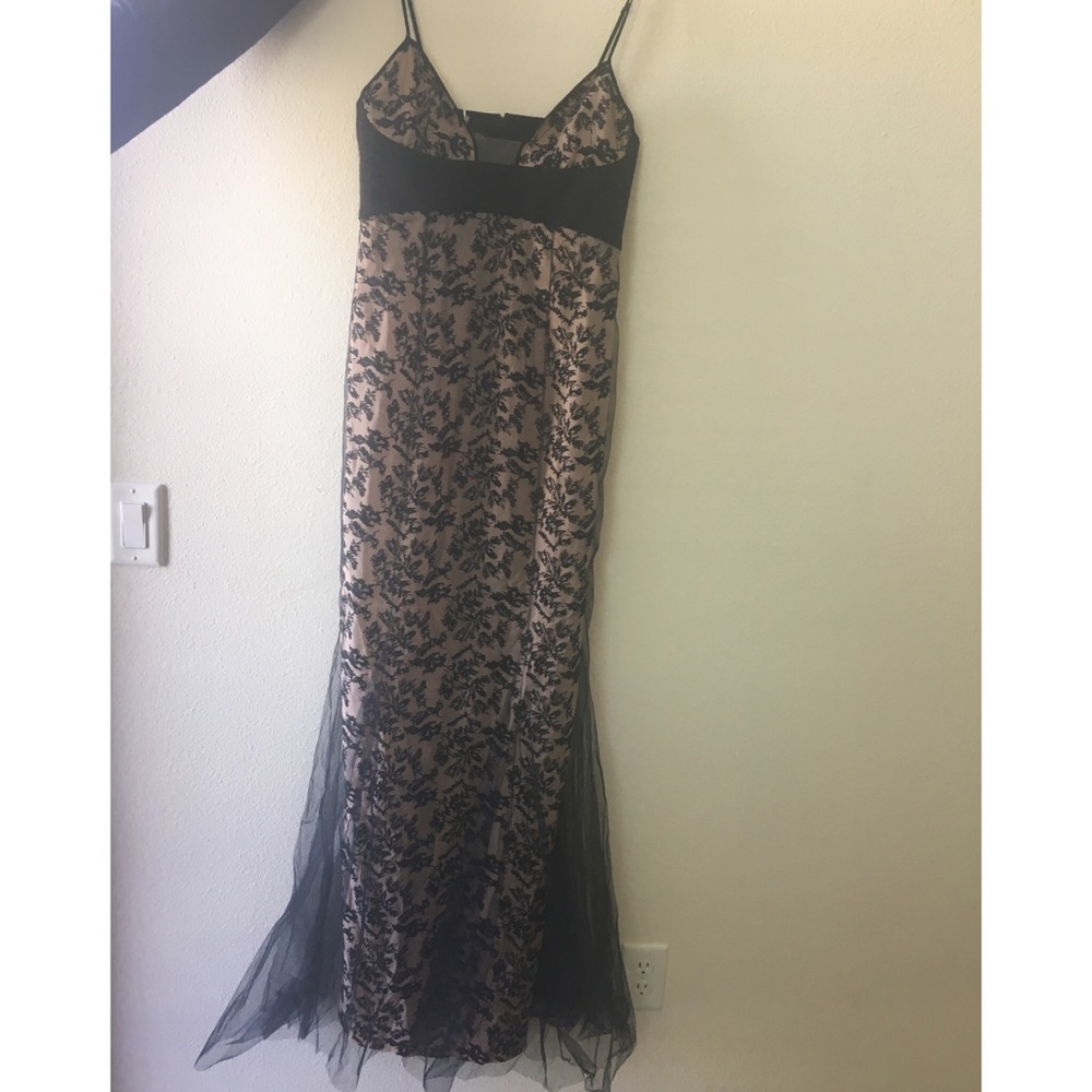 La perla evening gown