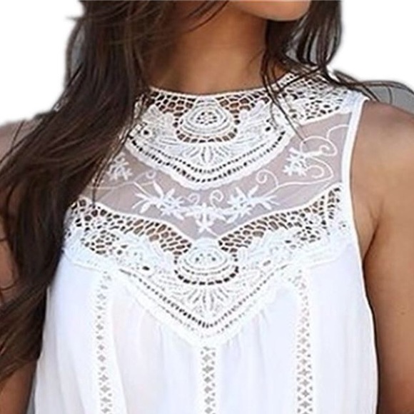 🎉HP🎉 🌸White Hollowed Out Lace Dress🌸 - Picture 4 of 5