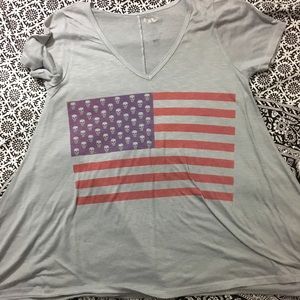 Large skull American flag tee