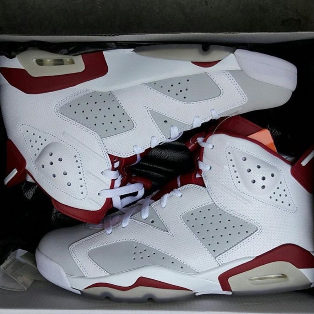 Air Jordan Retro 6s