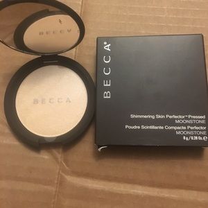 Moonstone Becca Highlight