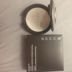 Pearl Becca Highlight!