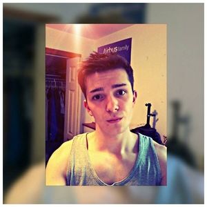 Meet your Posher, Logan