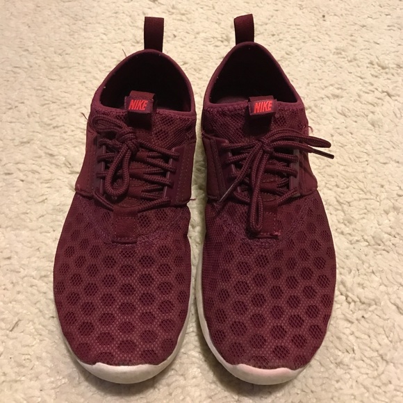 nike juvenate maroon