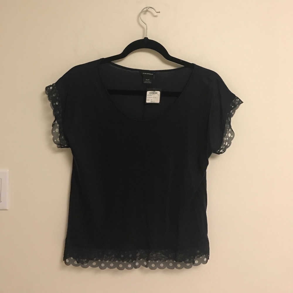 Club Monaco T-shirt (size xs)