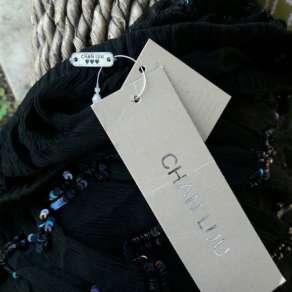 Chan Luu Designer Black Sequin Embellished Skirt - Picture 2 of 3