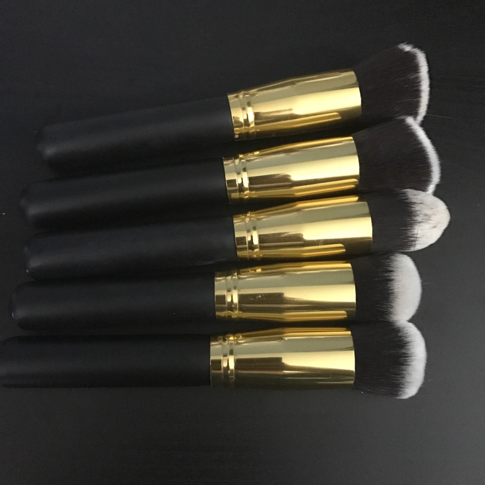 🌟NEW LISTING🌟 MAKE UP BRUSHES