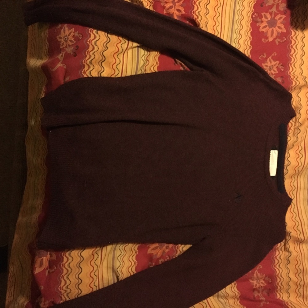 Sweater - Picture 2 of 2