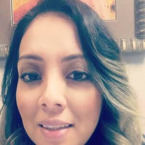 Meet your Posher, Ofelia