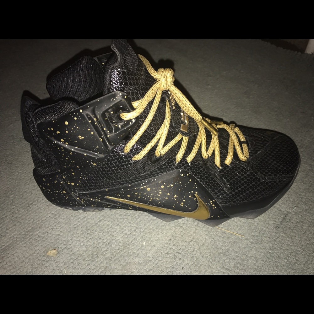 Lebron 12 custom Nike id 9.5