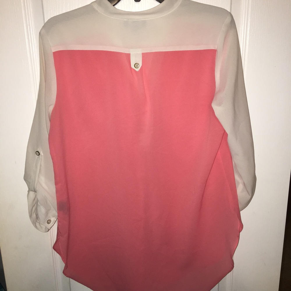 Pink blouse - Picture 2 of 3