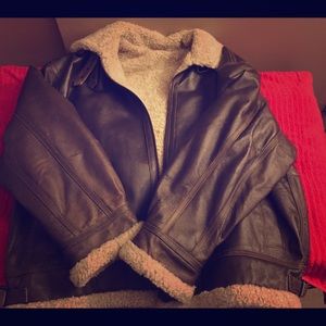 XXL Men's Leather Shearling coat never worn