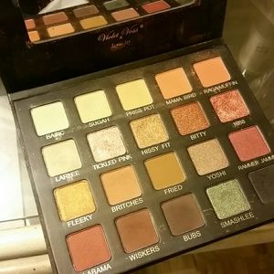 Violet Voss Laura Lee pro eyeshadow palette