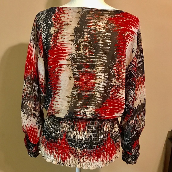 🟣 Foreign Exchange Top - Picture 2 of 5