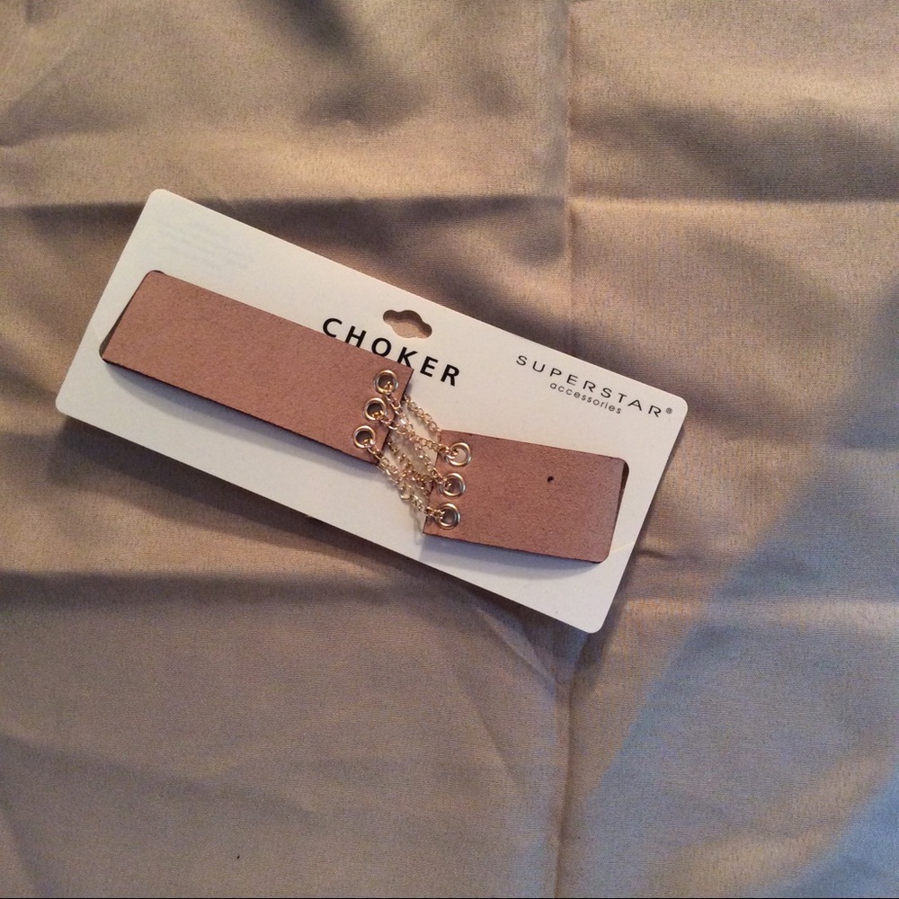 SALE Tan Velvet Chain Choker‼️