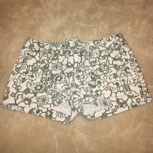 Printed denim shorts