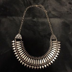 Statement necklace