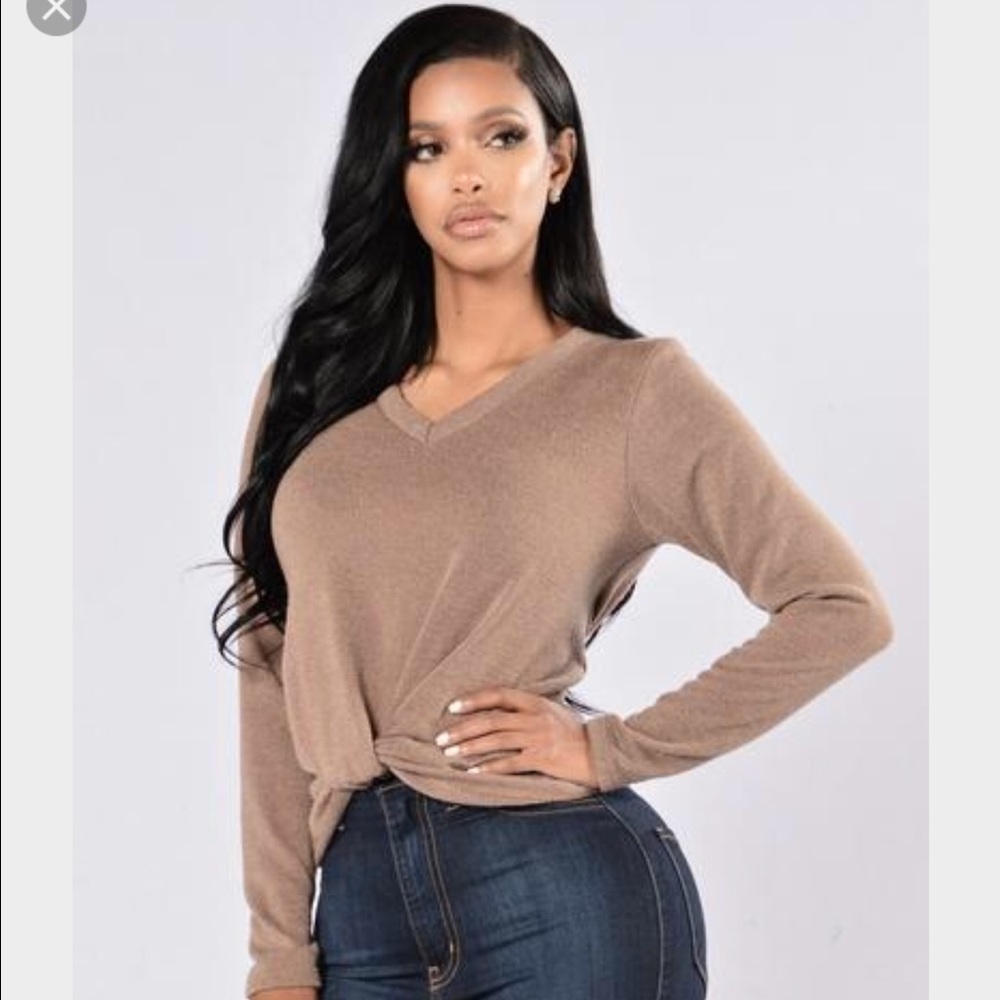 Knotted front crop top sweater