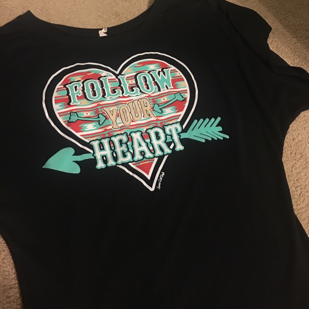 Follow your heart blouse - Picture 2 of 2