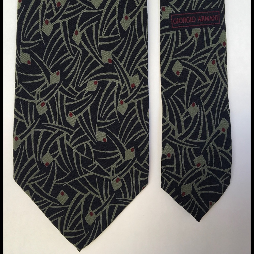 🎉🎉HP!👔👍Vintage Armani silk tie