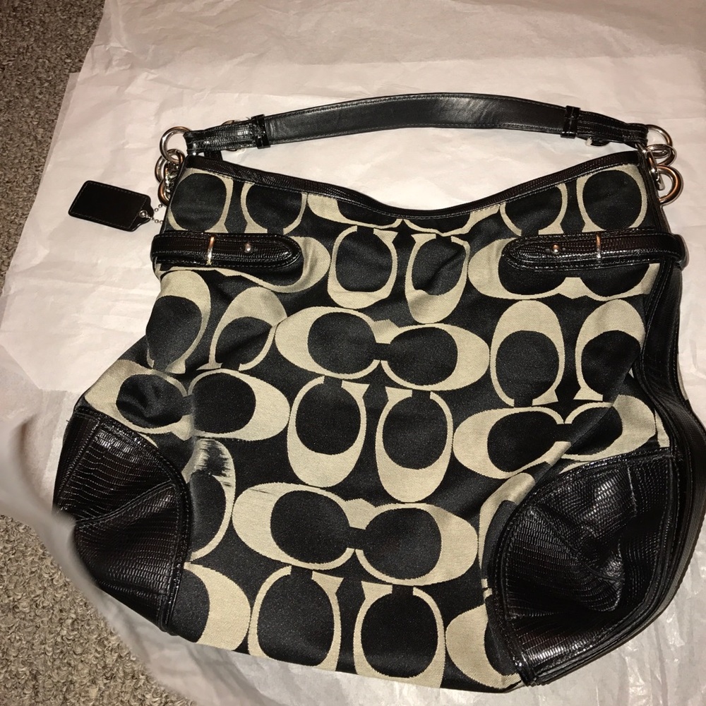 Coach Purse - Picture 2 of 4