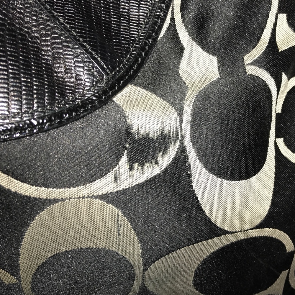 Coach Purse - Picture 3 of 4