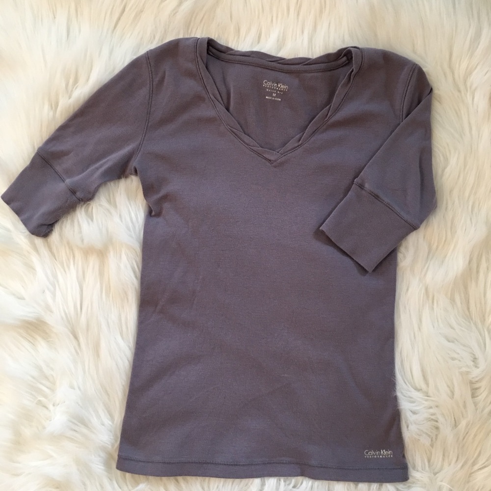 💜3/4 sleeve Calvin Klein Top💜