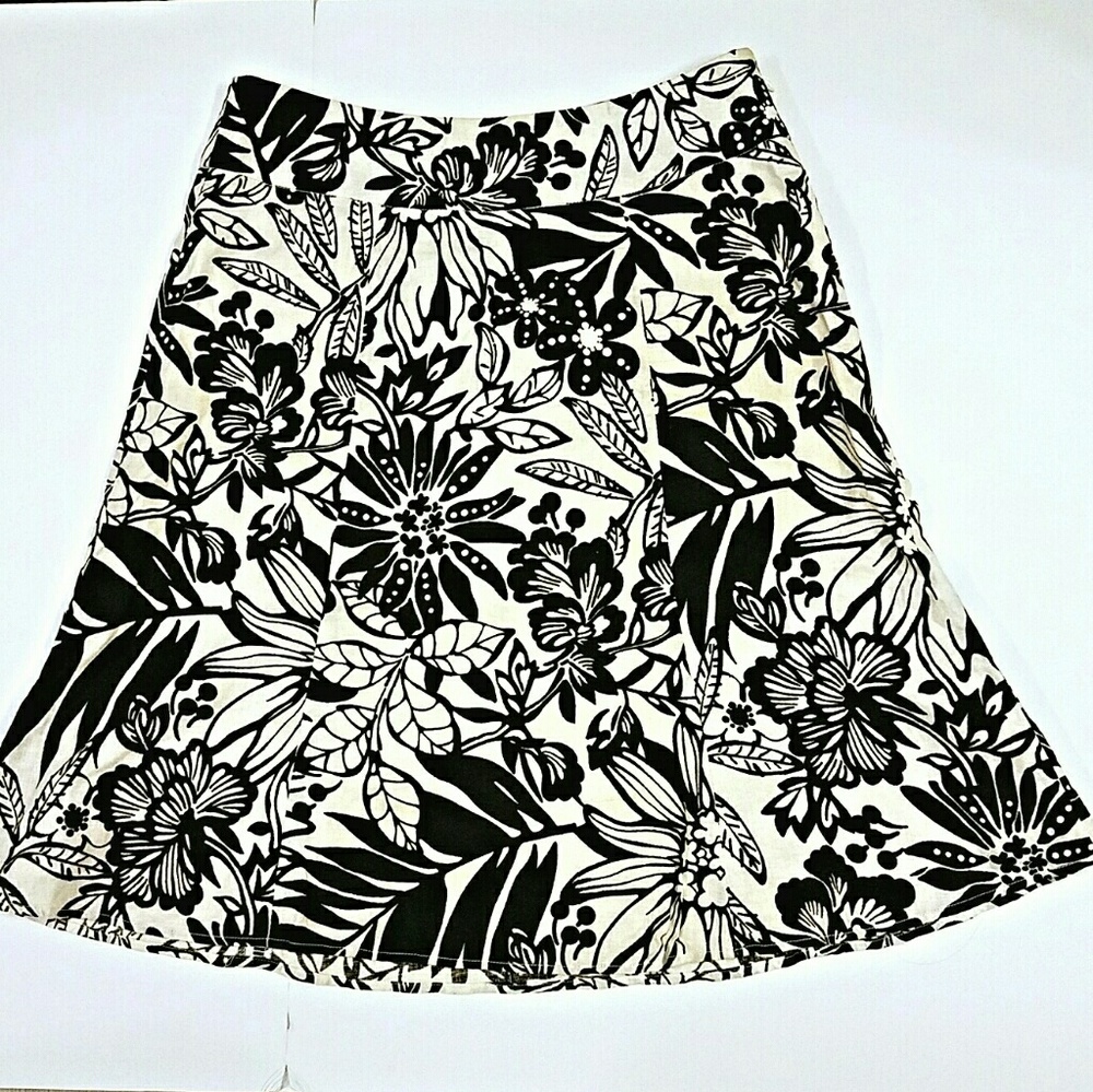 GAP A-line Floral Skirt Size 0