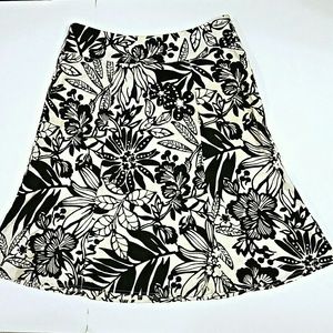 GAP A-line Floral Skirt Size 0