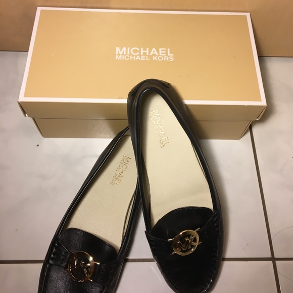 VERY COMFORTABLE FULTON MOCS‼️ - Picture 2 of 6