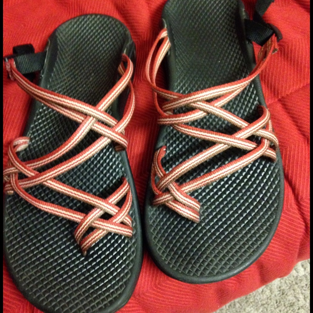 Women's Chacos size 9